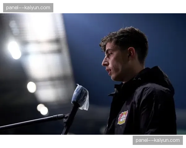 评论：德甲俱乐部社交媒体运营陷入“算法焦虑”，为流量过度制造争议话题